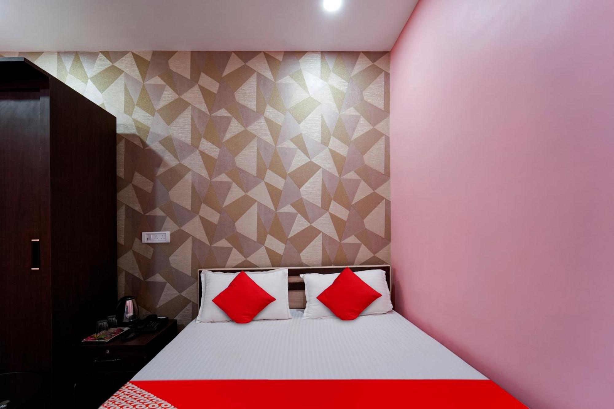 Danapur Hotel O Jai Jagannath Inn מראה חיצוני תמונה